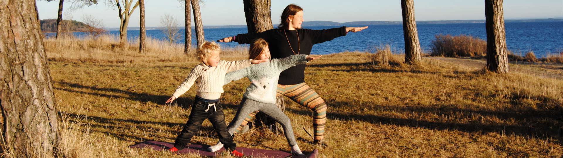 Barneyoga hos Gaia Yoga Tønsberg